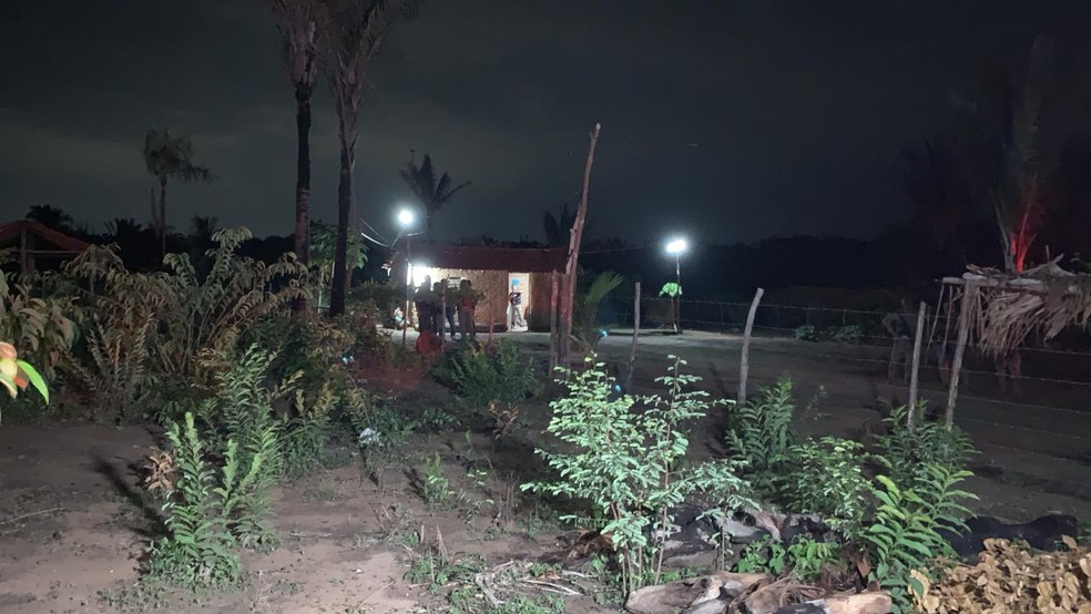 Menina e avós são encontrados mortos dentro de casa na zona rural de Teresina — Foto: Lívia Ferreira/ g1 Piauí