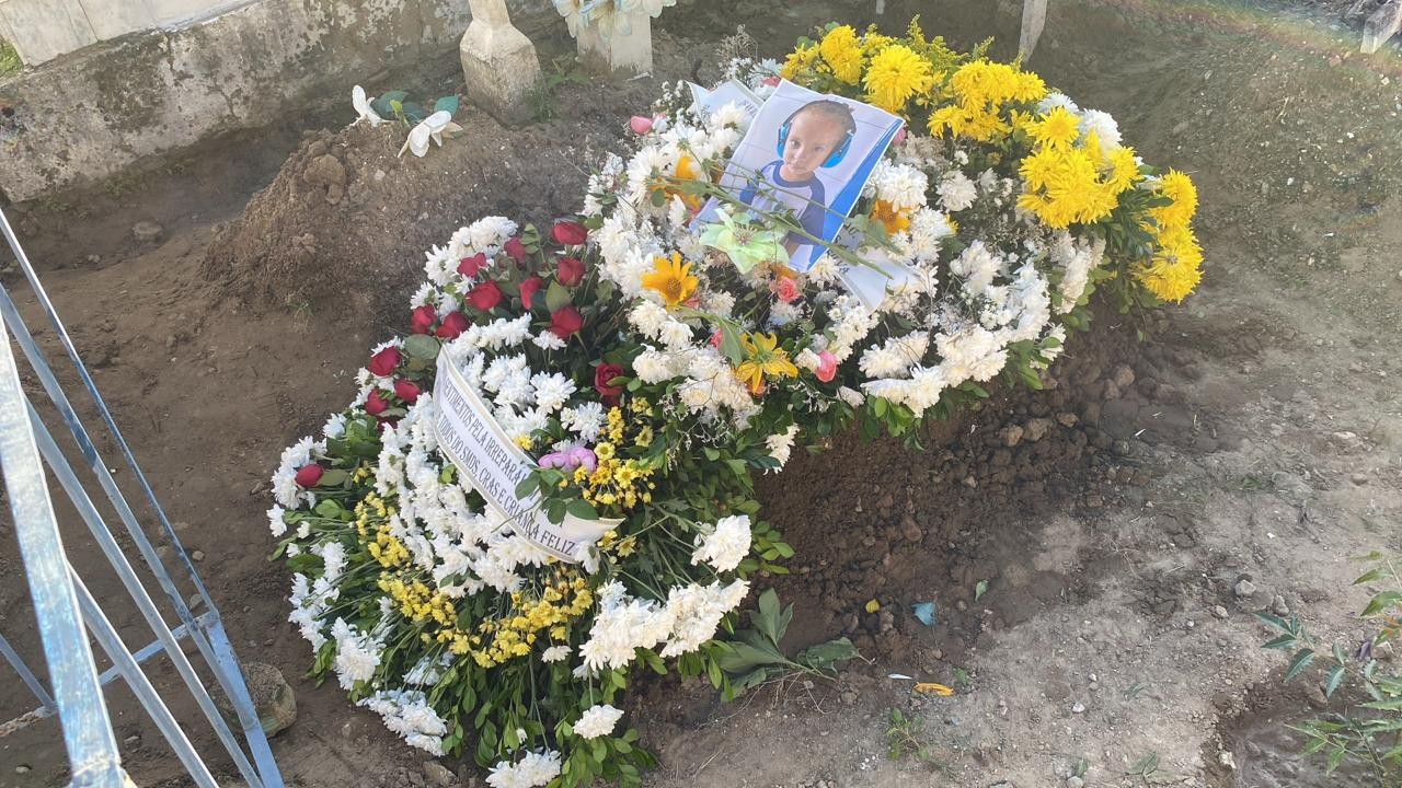 Velório de menina que morreu por suspeita de estupro acontece em Aroeiras, PB