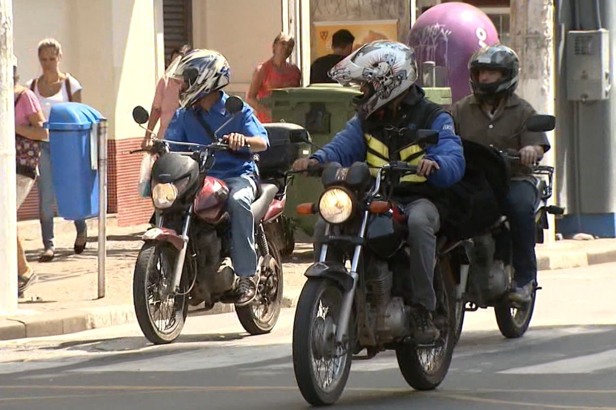 A cada 100 motos, 46 são utilizadas para trabalho em Campinas
