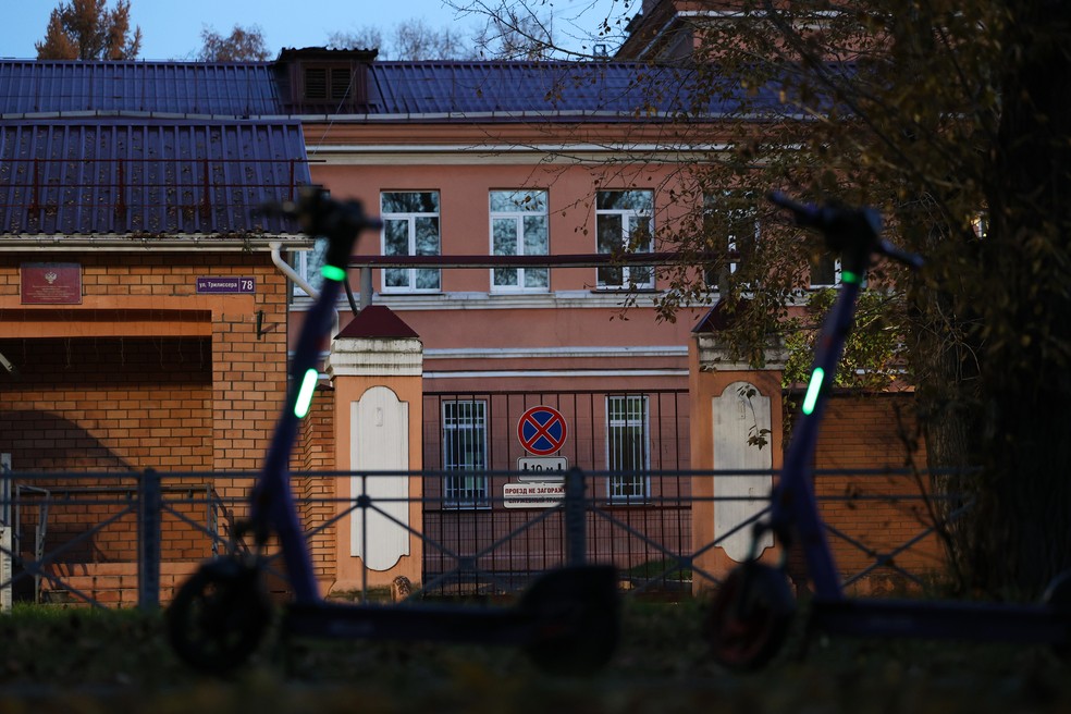 Prédio do Instituto de Pesquisa Anti-Peste da Sibéria e do Extremo Oriente de Irkutsk, na Rússia — Foto: AP Photo