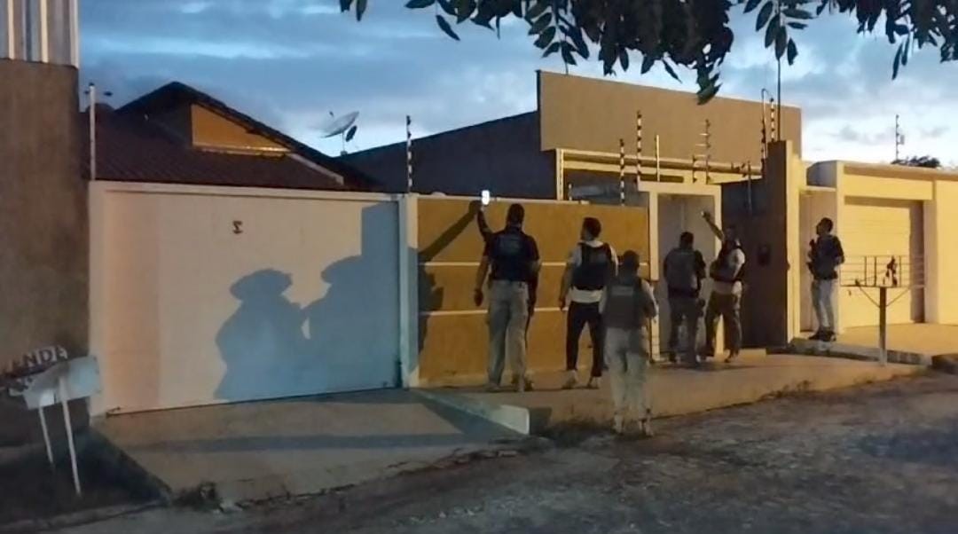 Operação investiga supostas fraudes na liberação de membros de facções criminosas presos na Paraíba