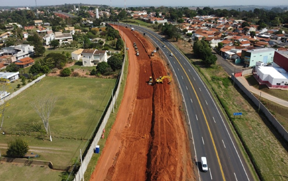 Duplicação da Rodovia Comandante João Ribeiro de Barros (SP-294) começou em Marília e vai no sentido Oriente (SP) — Foto: Eixo SP/Divulgação