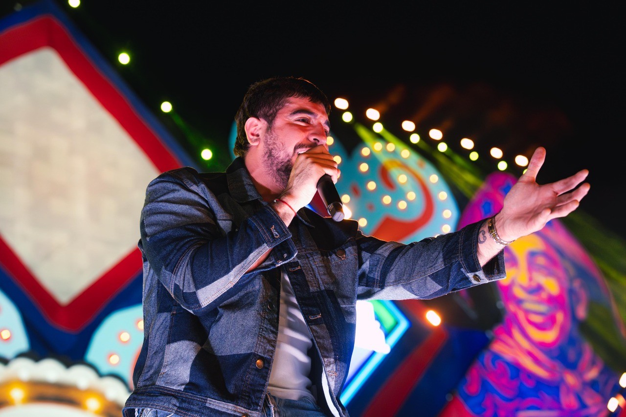 Após admitir que bebeu demais, Nattan promete não cantar música repetida em novo show: 'falaram que eu cantei umas 60 vezes'