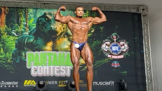 Vídeo mostra atleta de fisiculturismo momentos antes de morrer em competição - Foto: (Reprodução)