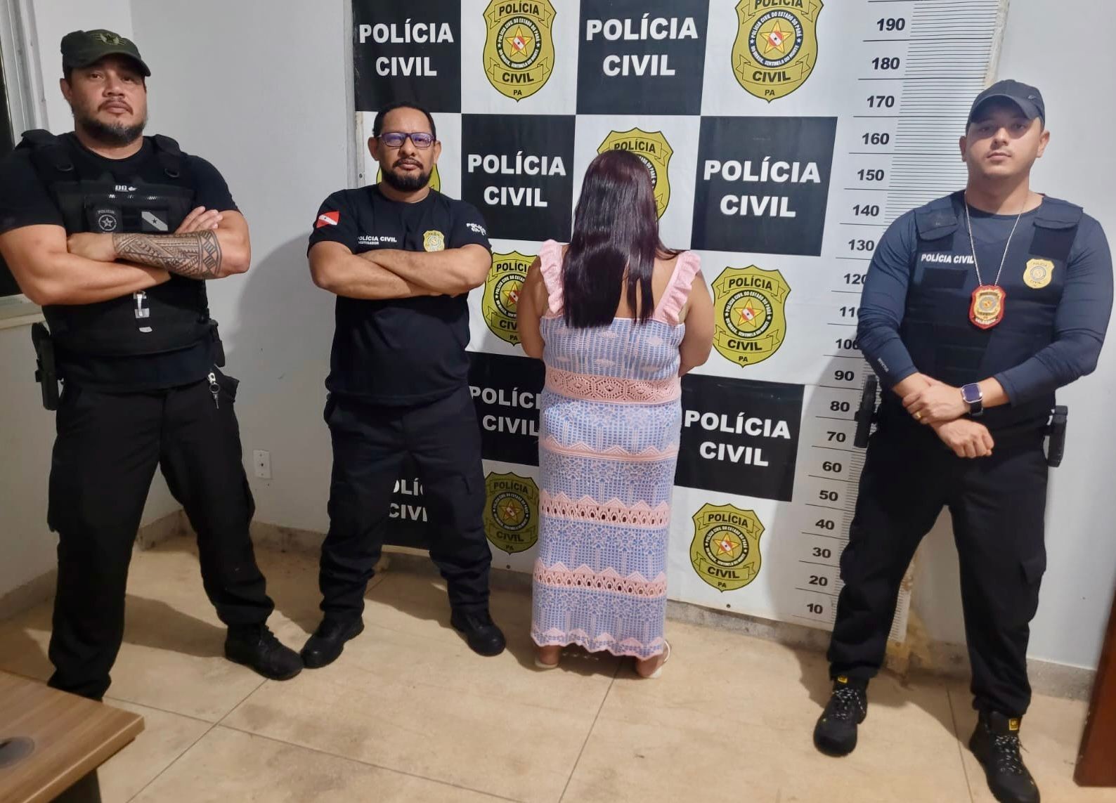 Suspeita de chefiar Comando Vermelho em Trairão, no PA, Tiazinha é presa em Jacareacanga por tráfico, furto e corrupção de menores