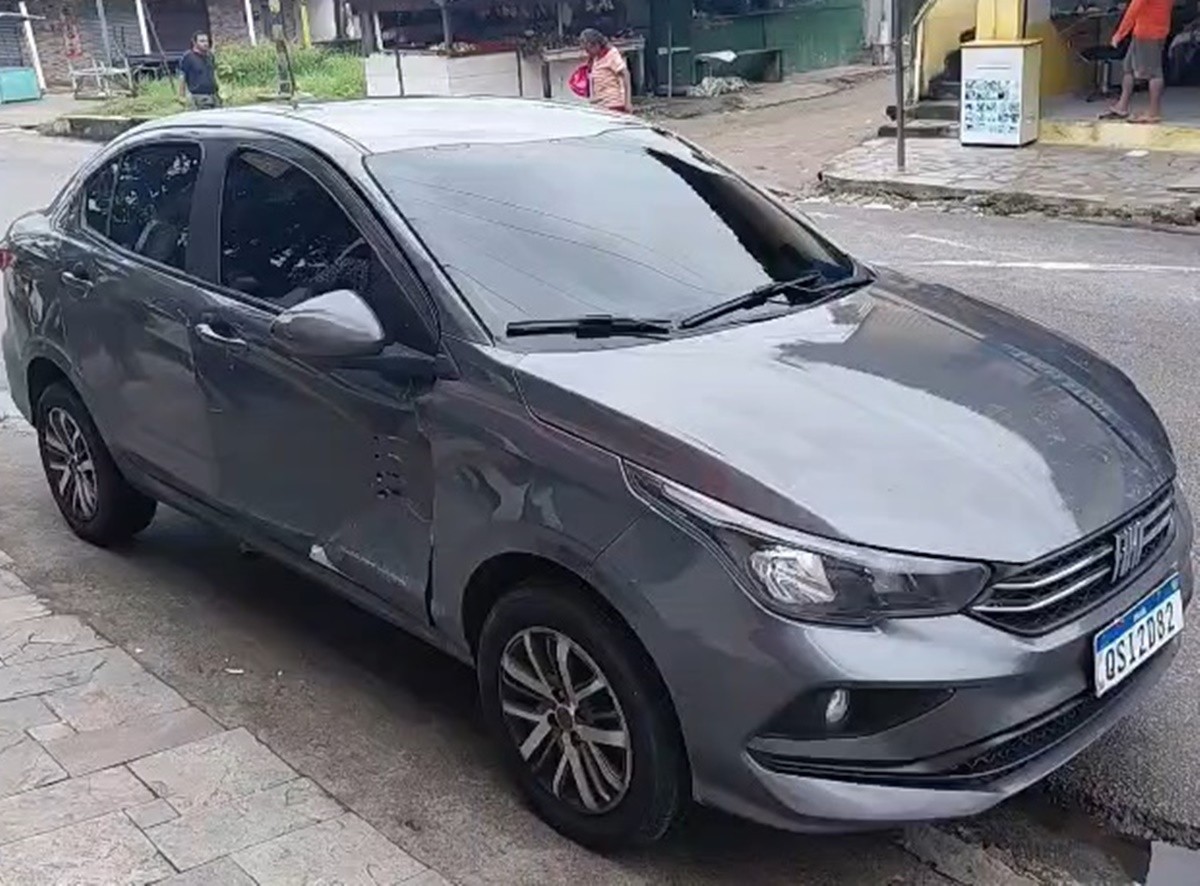Acidente entre carro e trem é registrado em João Pessoa