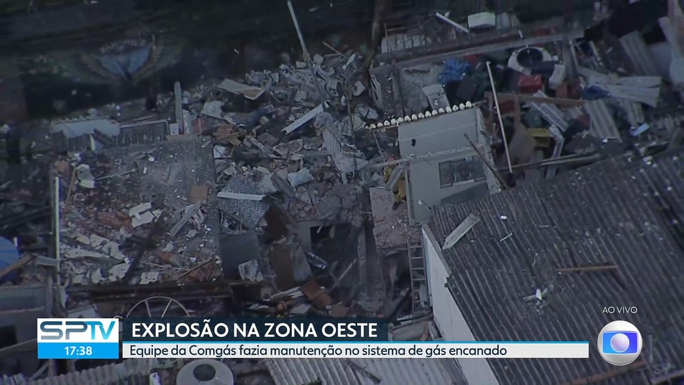 Imóveis destruídos após explosão na região do Jaguaré, na Zona Oeste de SP — Foto: Reprodução/TV Globo