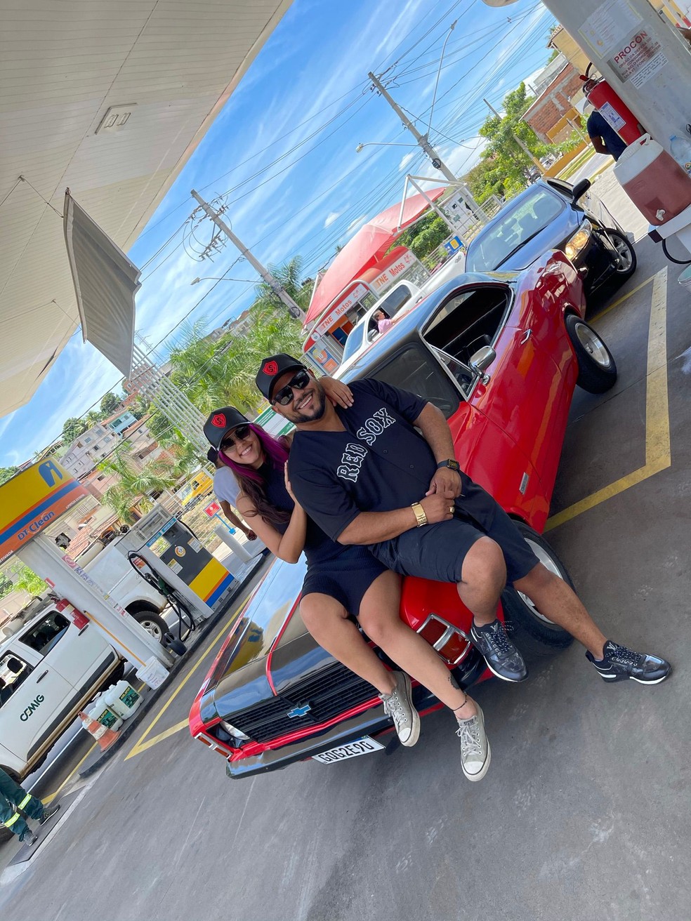 Camila e pai em Governador Valadares  — Foto: Arquivo pessoal