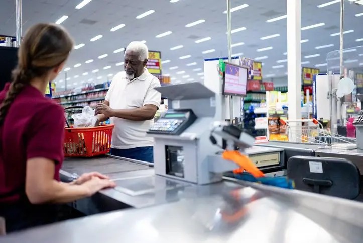 Dia livre de impostos: lojas de Cuiabá tem descontos de até 70% nesta quinta-feira (29)