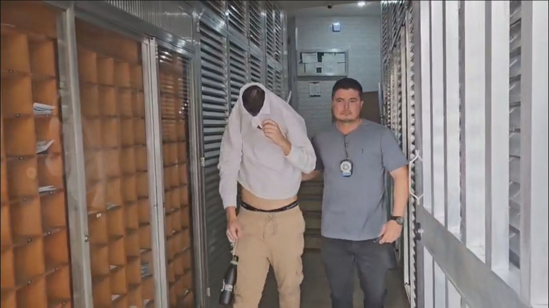 Falso dentista é preso durante atendimento em consultório no Centro do Rio