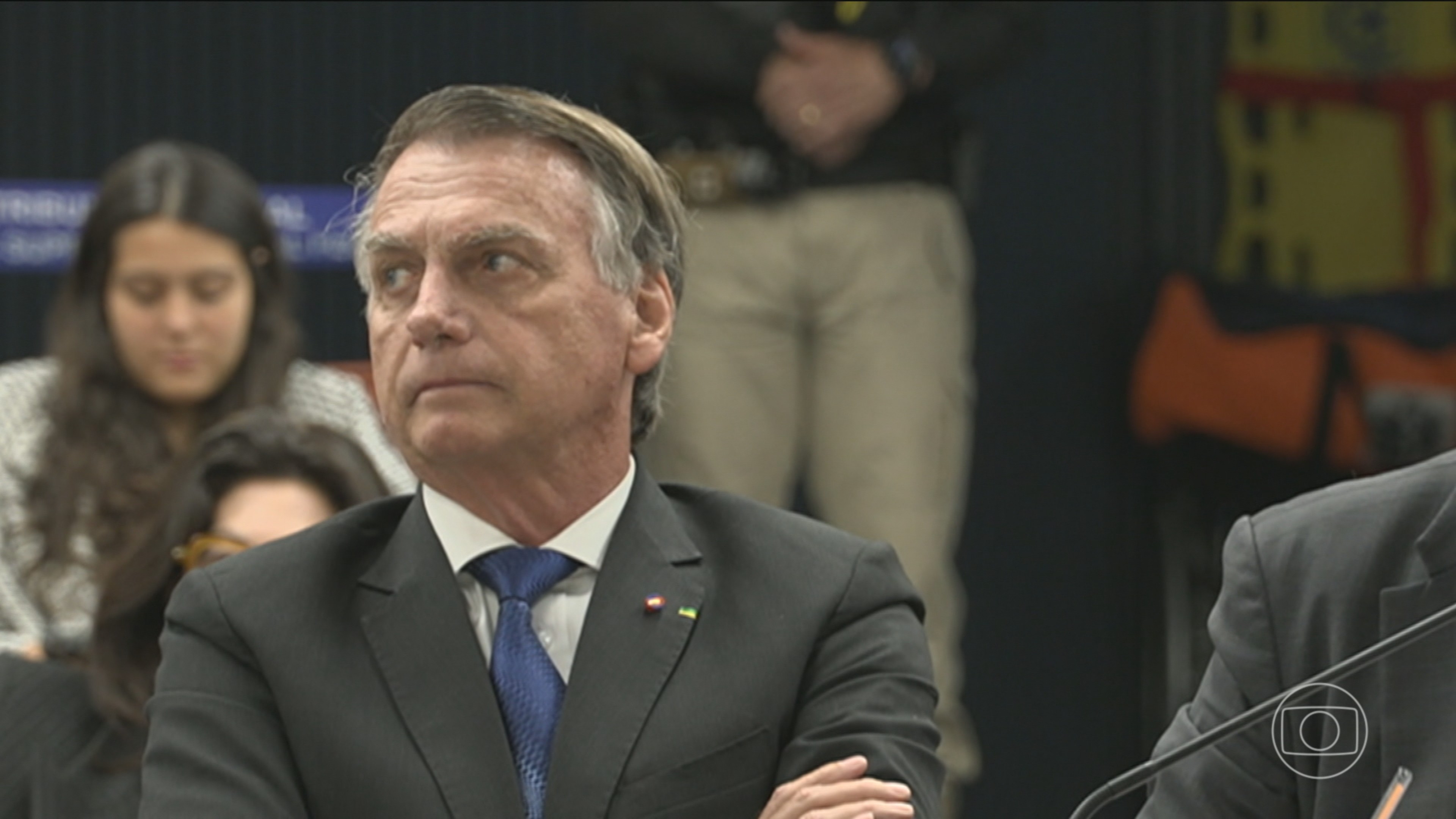 Análise: Bolsonaro entrou condenado e saiu condenado do depoimento; foco é em prisão domiciliar