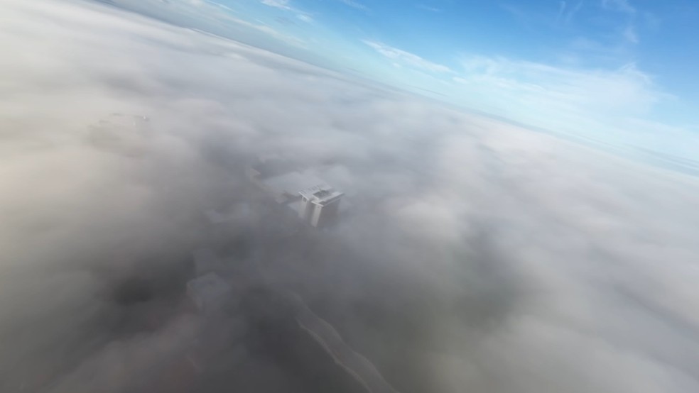 Forte névoa reduz visibilidade na cidade de Sobral, interior do Ceará — Foto: Tadeu Vieira/Arquivo pessoal