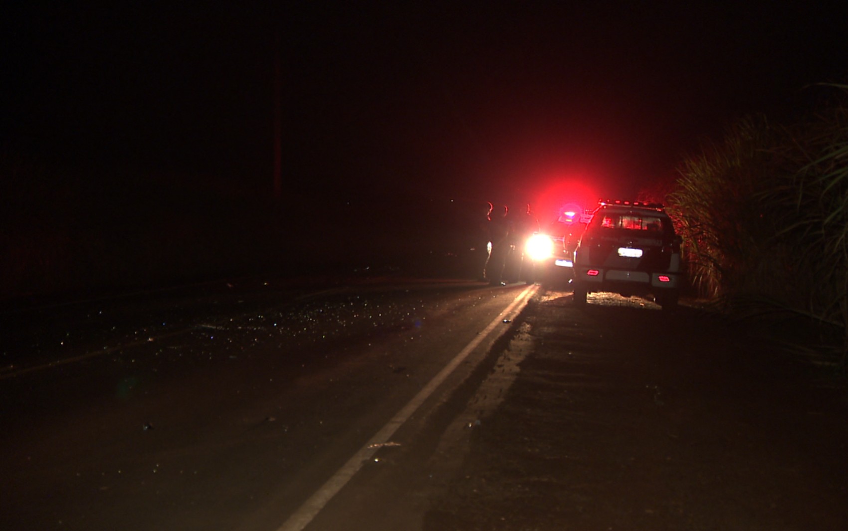 Motociclista morre após bater de frente com carro em rodovia em Cruz das Posses