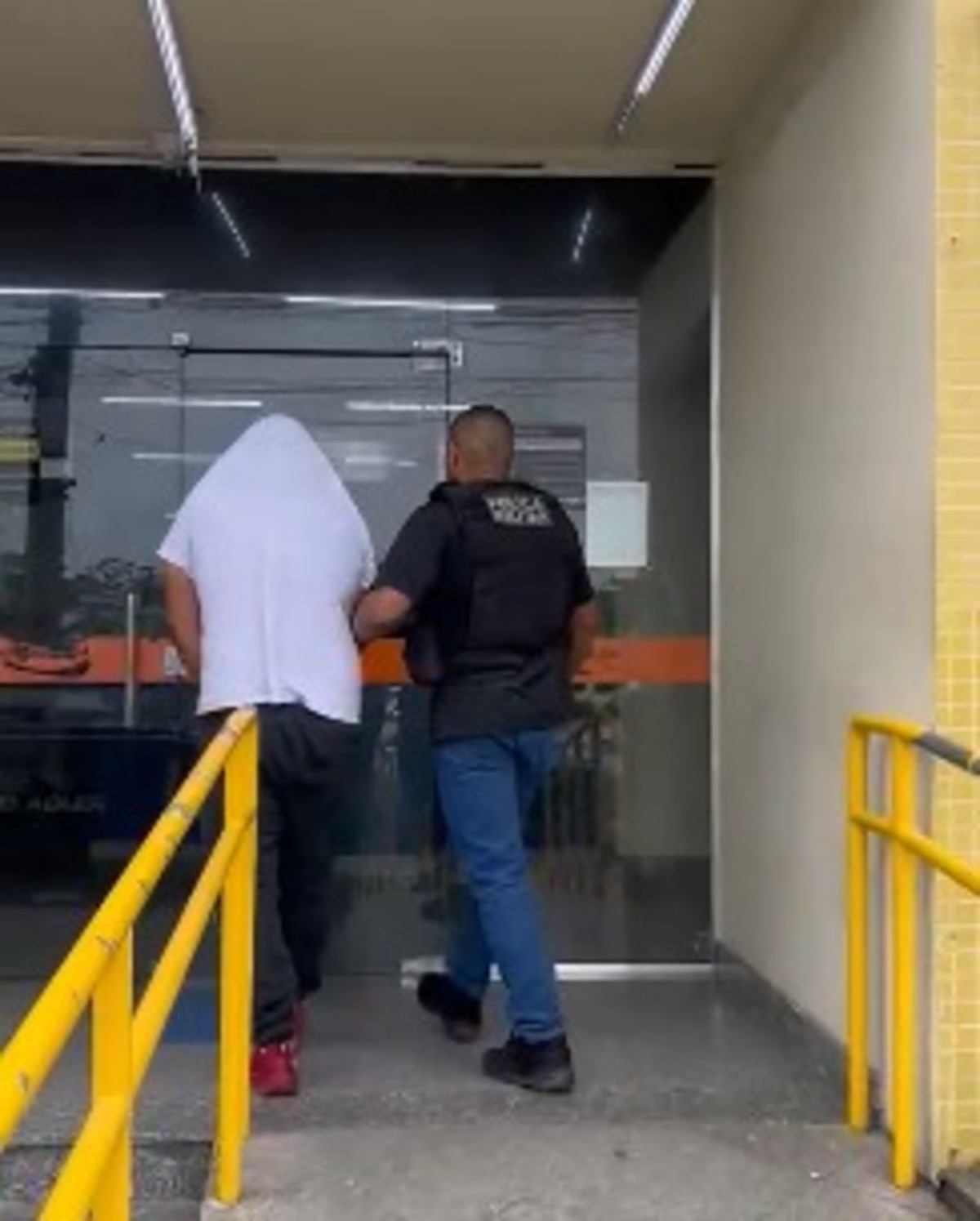 Foragido da Justiça por suspeita de lavagem de dinheiro é preso em Angra dos Reis