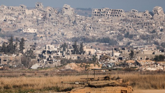 Netanyahu diz que Israel deve controlar toda Faixa de Gaza