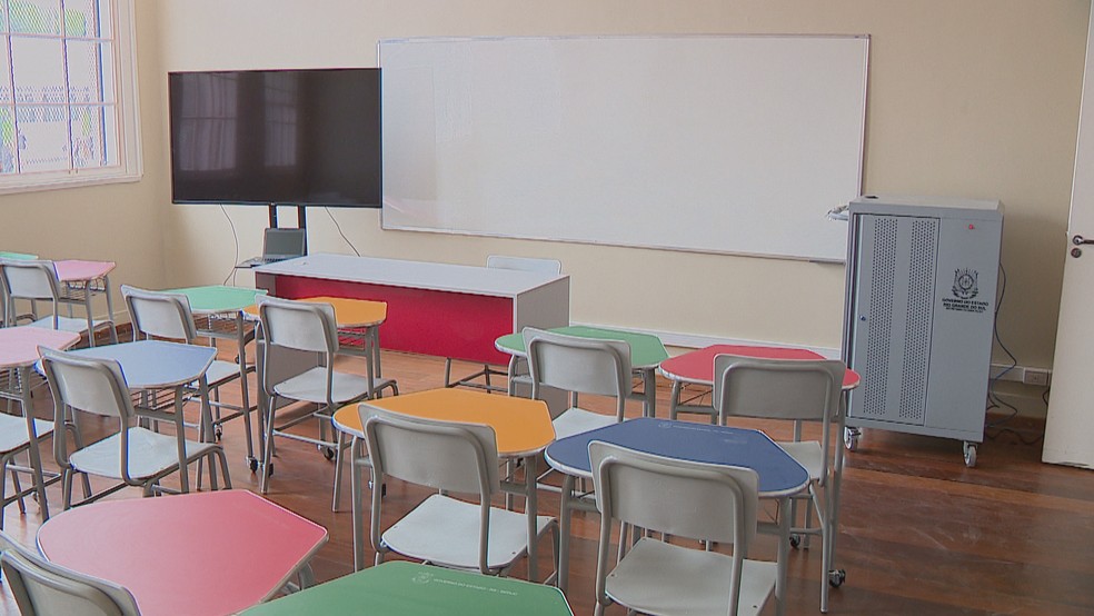 Sala de aula do Instituto de Educação, em Porto Alegre — Foto: Reprodução/RBS TV