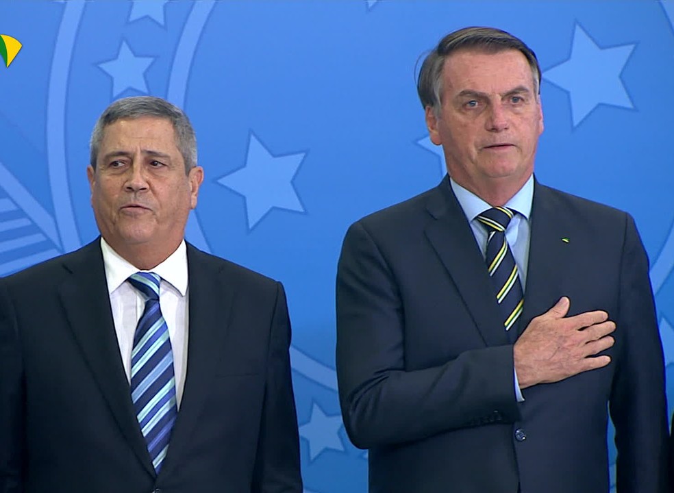 Braga Netto e Bolsonaro — Foto: Reprodução/TV Brasil