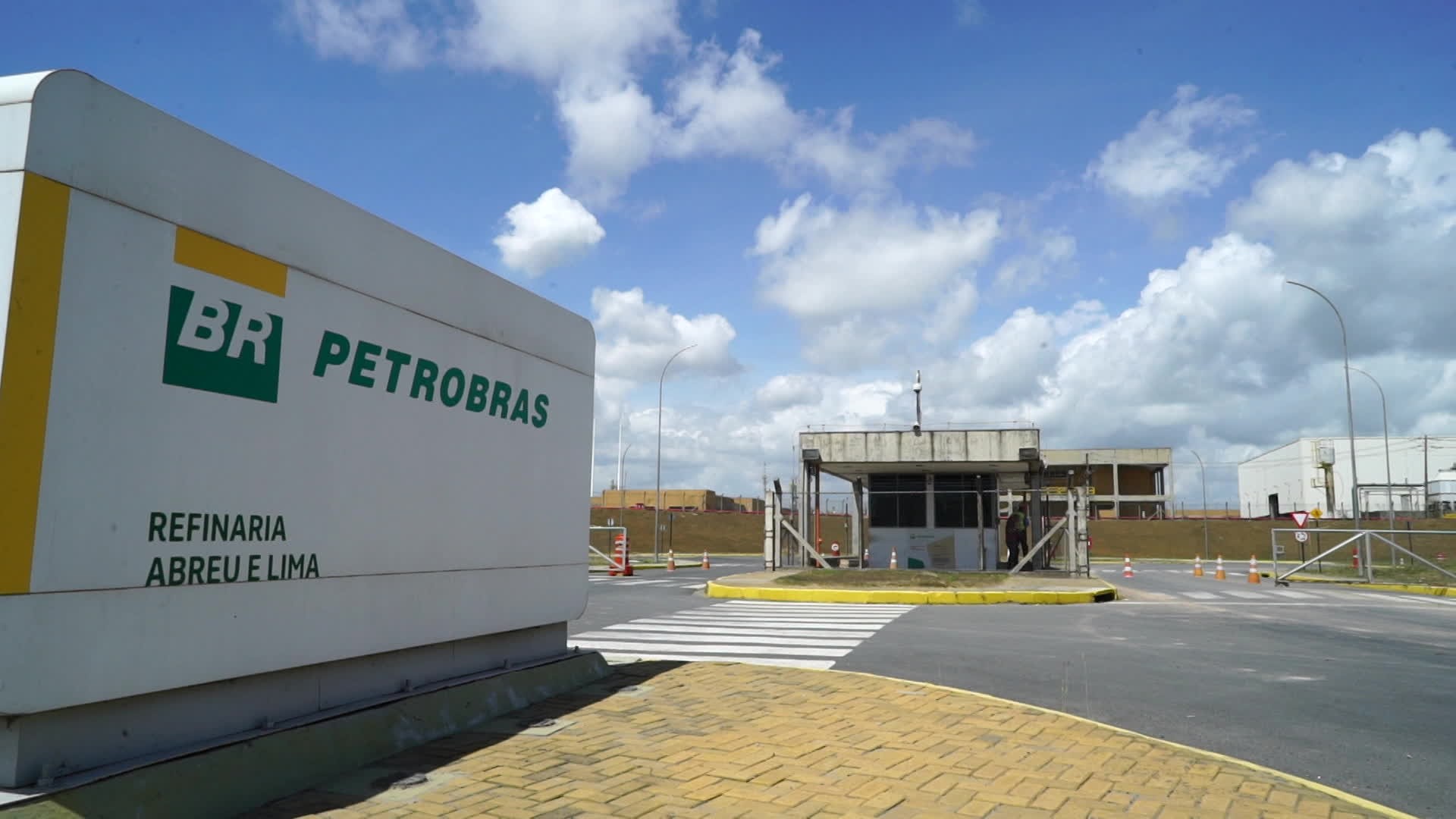 IFPE e Petrobras abrem 160 vagas em cursos com bolsas de até R$ 858, em Caruaru; saiba como se inscrever
