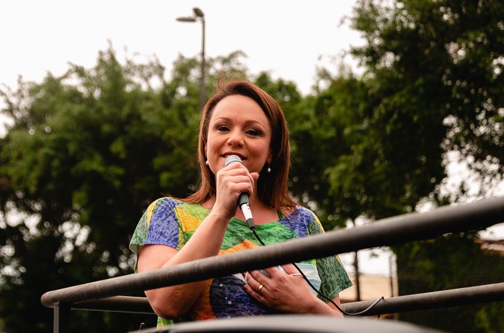 Janaina Ballaris (PL) é candidata a prefeita em Praia Grande, SP — Foto: Reprodução/ Facebook