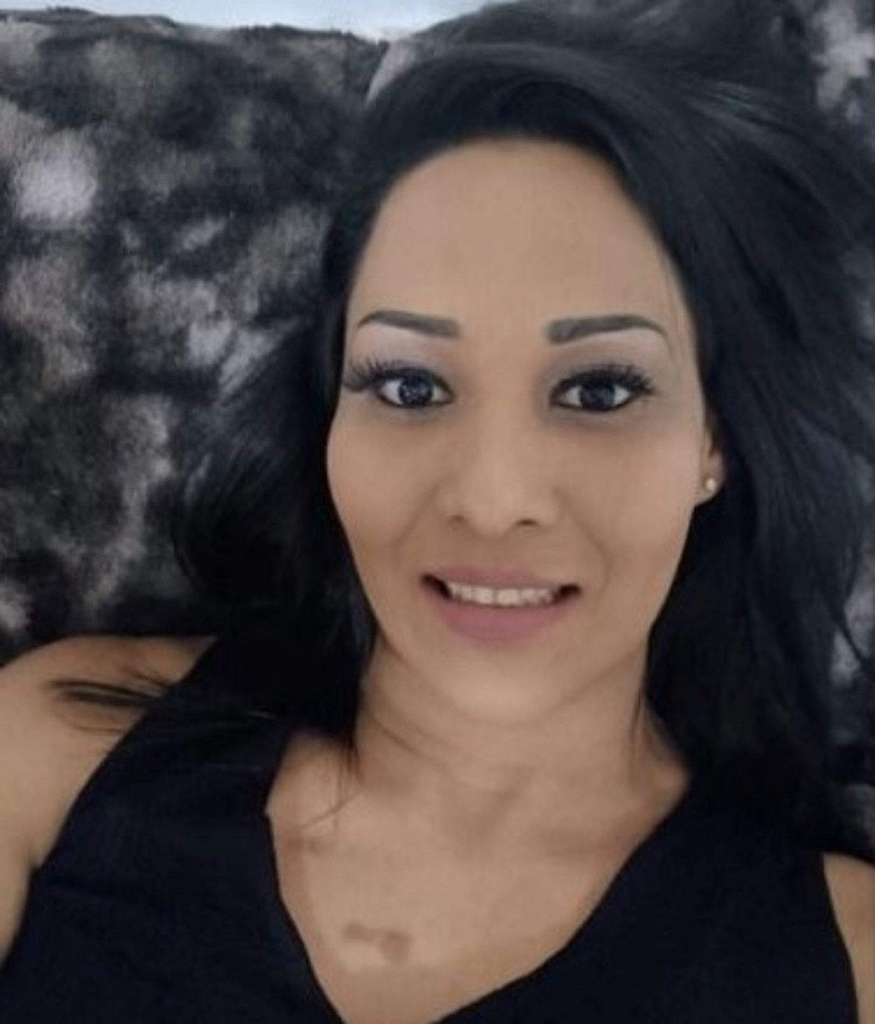 Técnica em enfermagem é morta a tiros em carro na véspera do aniversário no interior de SP