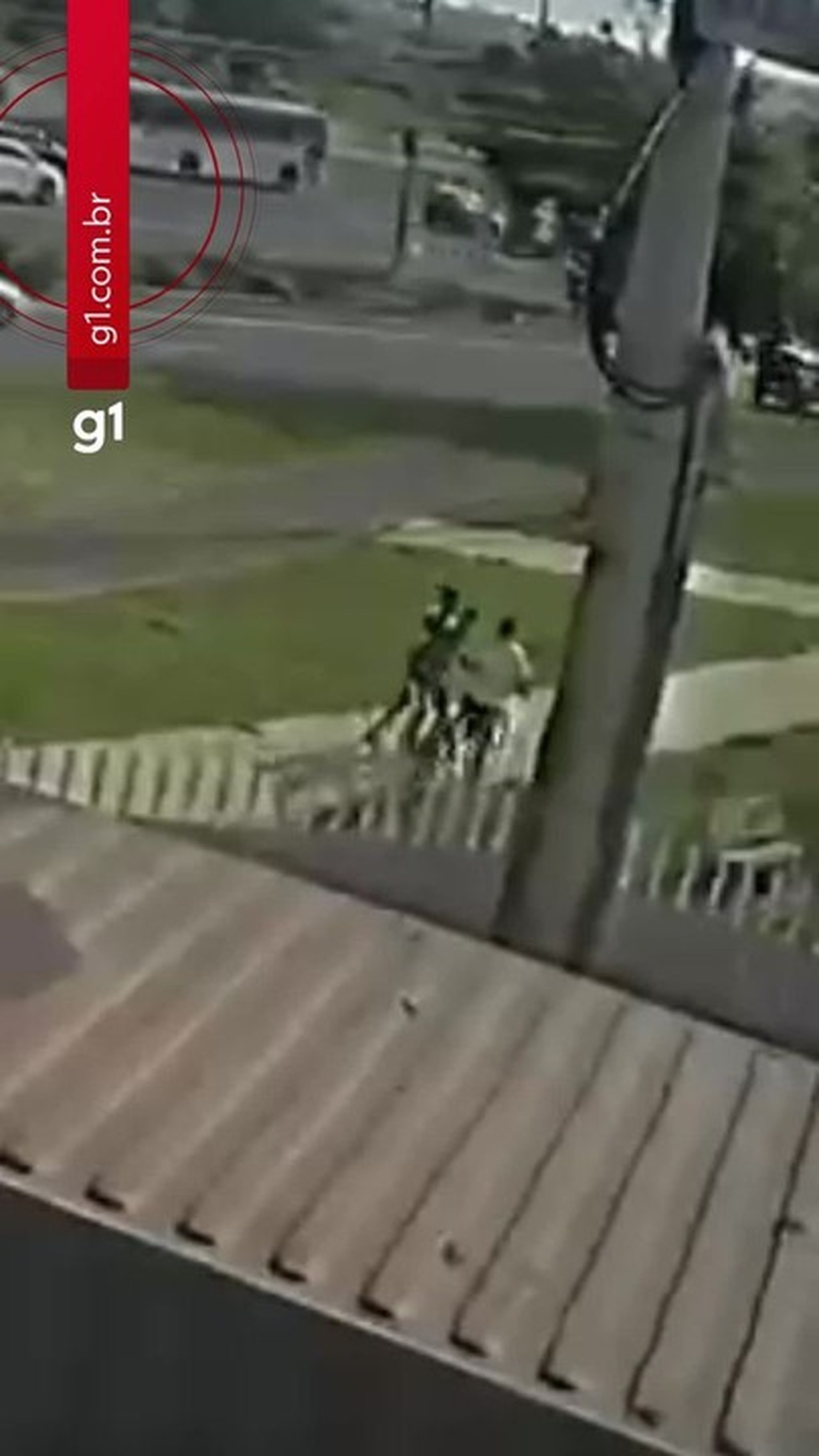 Polícia identifica suspeitos de esfaquearem adolescente de 13 anos em roubo de bicicleta no DF; VÍDEO mostra ação