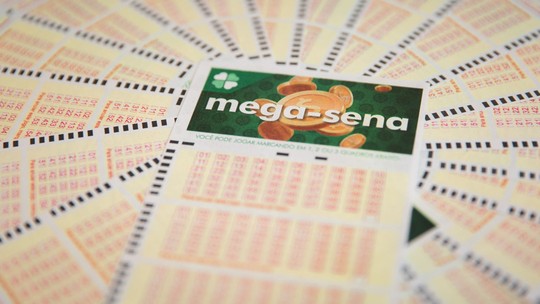 Mega-Sena acumula e pode pagar R$ 37 milhões; veja dezenas - Foto: (Marcelo Brandt/G1)