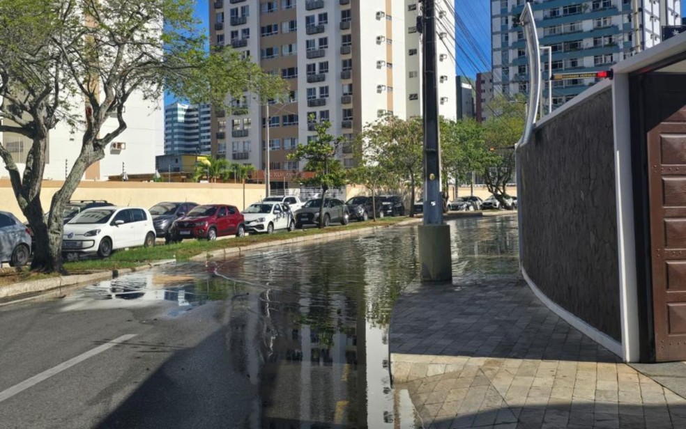 Bairro 13 de Julho, em Aracaju, costuma alagar com maré alta — Foto: Ascom/Defesa Civil