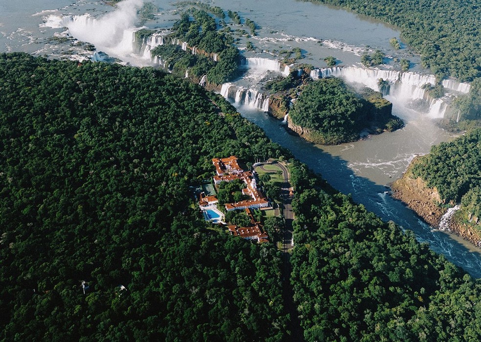 Hotel das Cataratas, A Belmond Hotel, está localizado perto das cataratas — Foto: Divulgação/Guia Michelin
