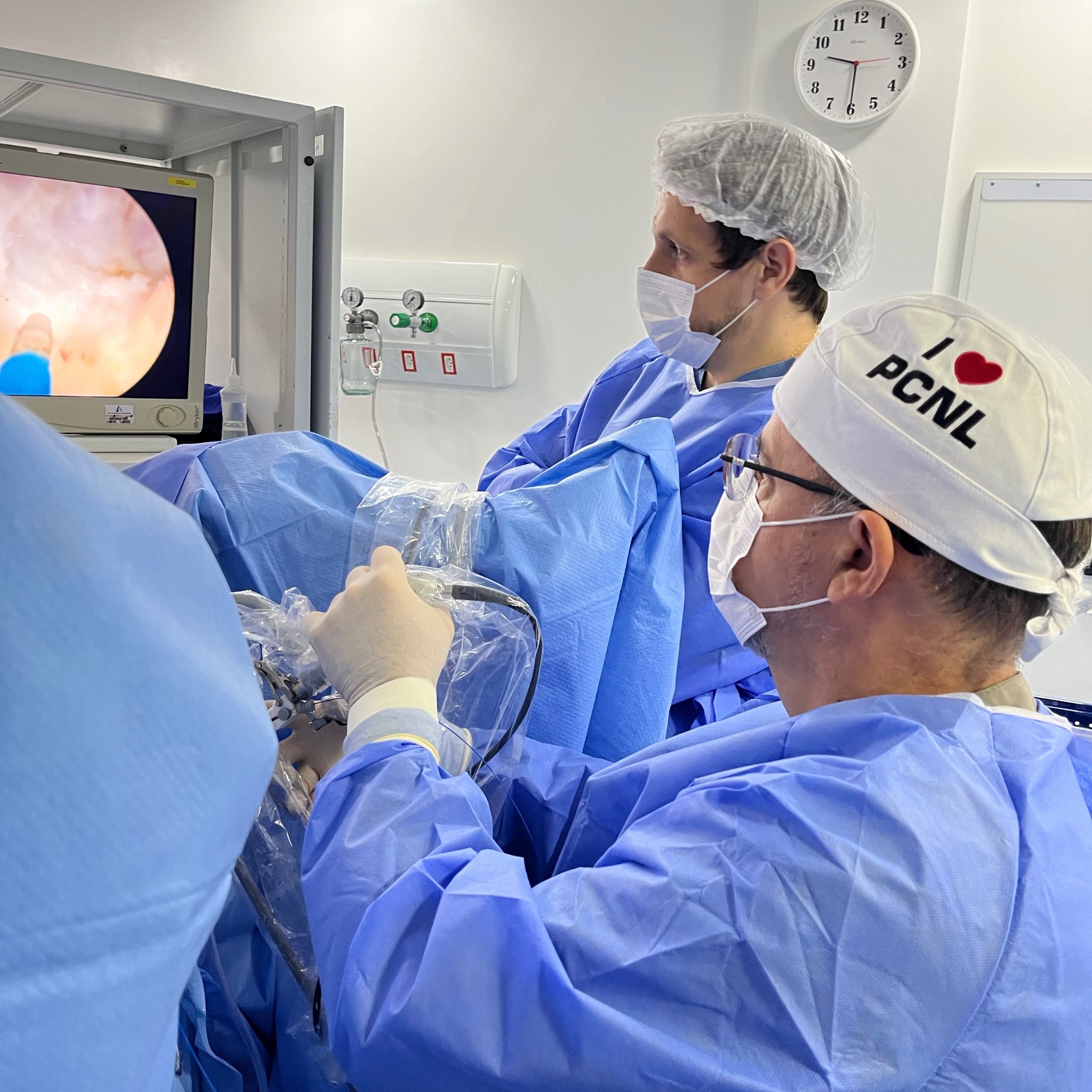 Novos tratamentos para hiperplasia prostática: enucleação da próstata a laser