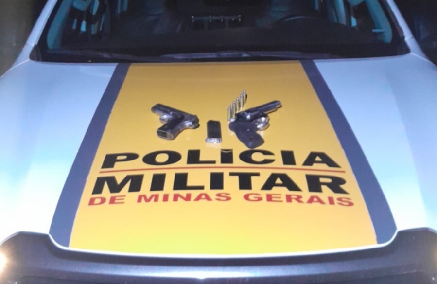 Alvo da PM que iria cometer homicídios é preso em carro de aplicativo em MG