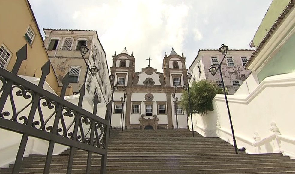 4 de 5
Escadaria da Igreja do Passo ficou famosa com o filme o 'O Pagador de Promessas' &mdash; Foto: Reprodu&ccedil;&atilde;o/TV Globo