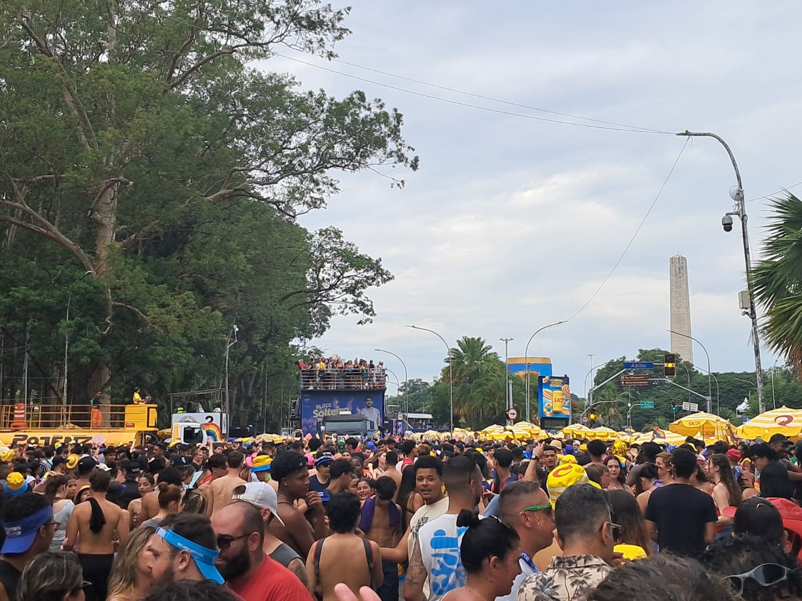 Militar do Exército é detido após assediar uma PM em um bloco de carnaval no Ibirapuera