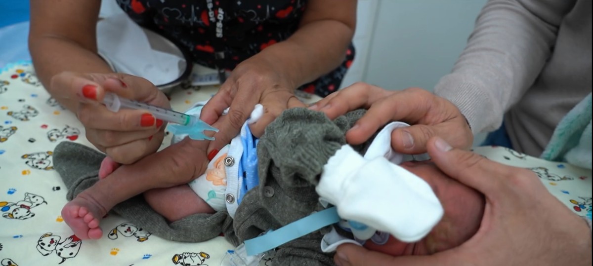 Campanha de multivacinação em MG para crianças e adolescentes de até 14 anos segue até 30 de junho; veja locais de vacinação