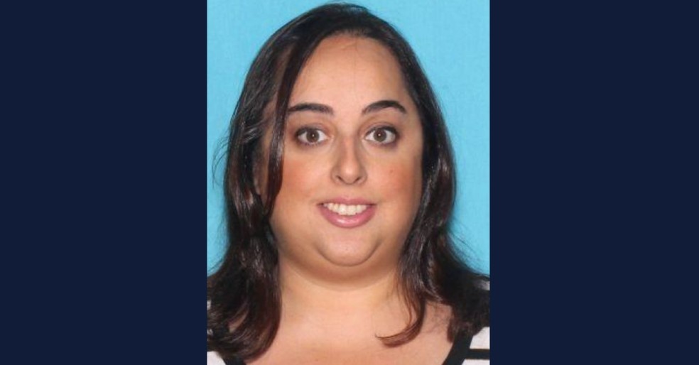 Imagem de Peaches Stergo, que foi condenada por golpe em idoso nos EUA — Foto: Reprodução