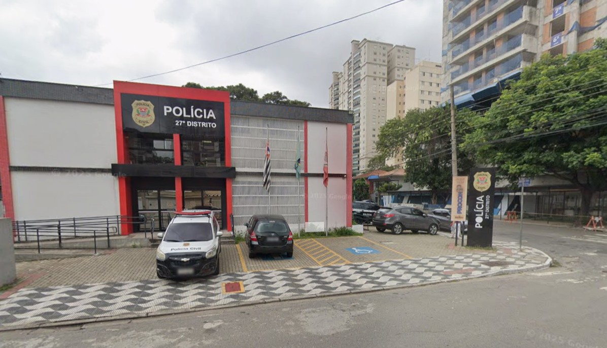 Criminosos mascarados invadem casa, amarram família e fogem com joias, arma e eletrônicos na Zona Sul de SP