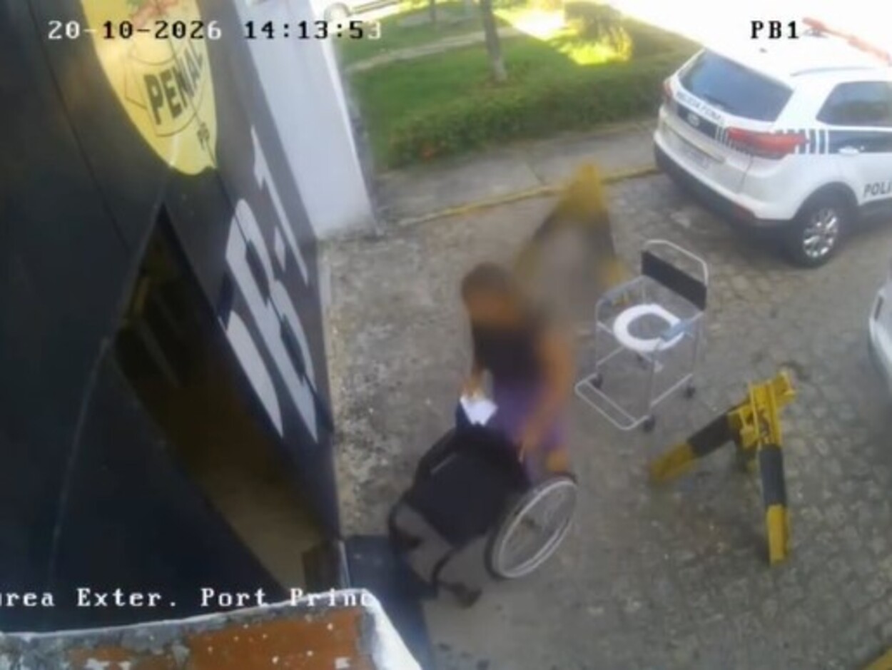 Mulher é presa ao tentar entrar em presídio com droga escondida em ...