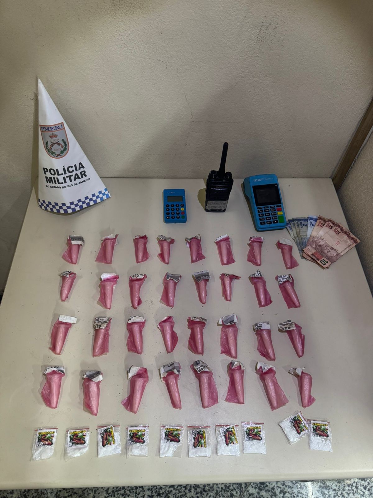 Homem é preso com drogas em Paraty