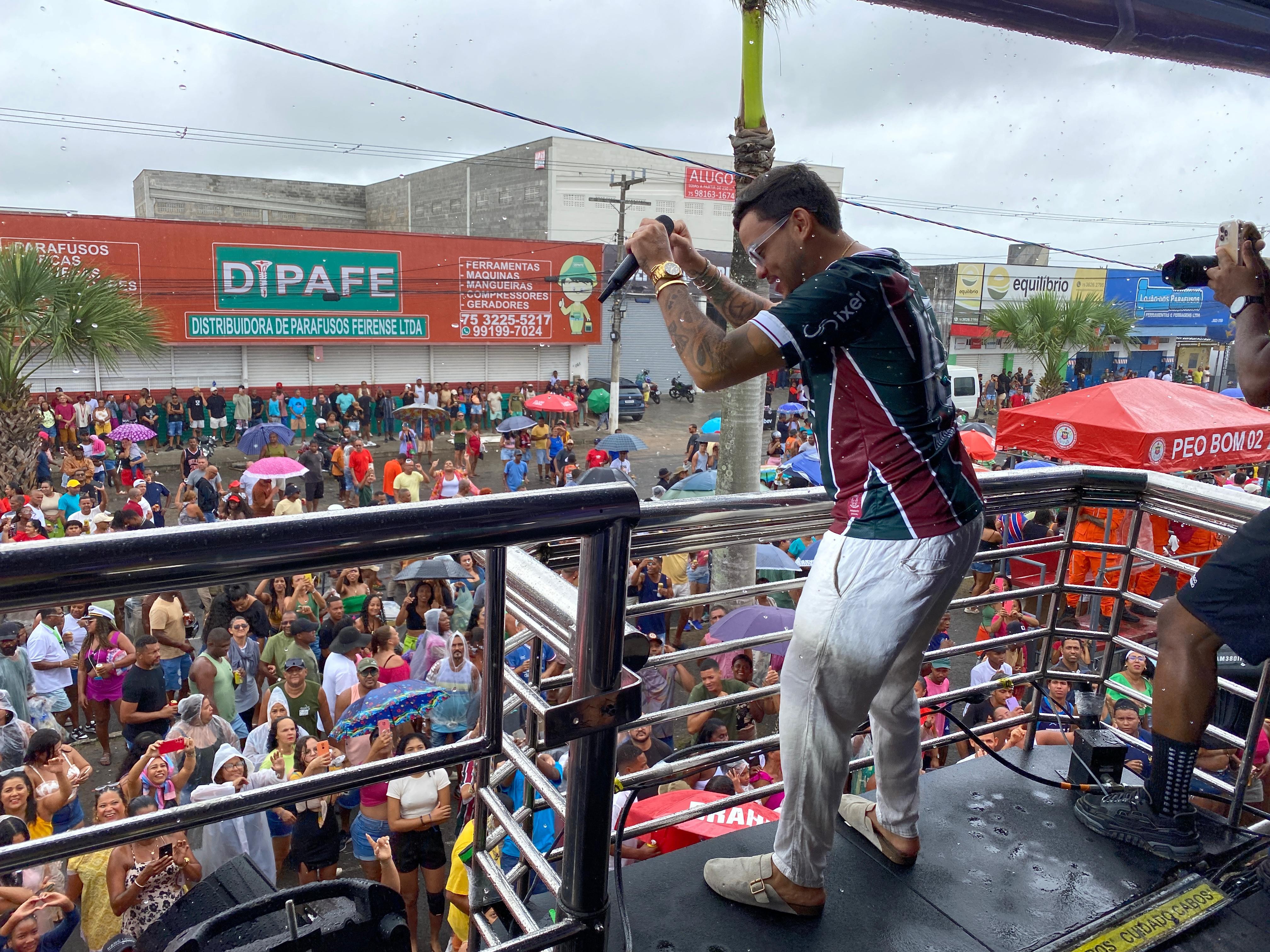 Thiago Aquino volta a comandar Arrastão da Micareta de Feira de Santana pelo terceiro ano consecutivo