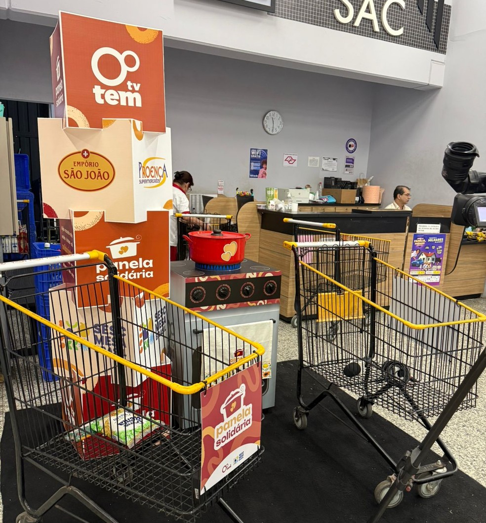 3 de 7
Panela Solid&aacute;ria: Proen&ccedil;a Supermercados &eacute; ponto de arrecada&ccedil;&atilde;o em Rio Preto &mdash; Foto: Divulga&ccedil;&atilde;o