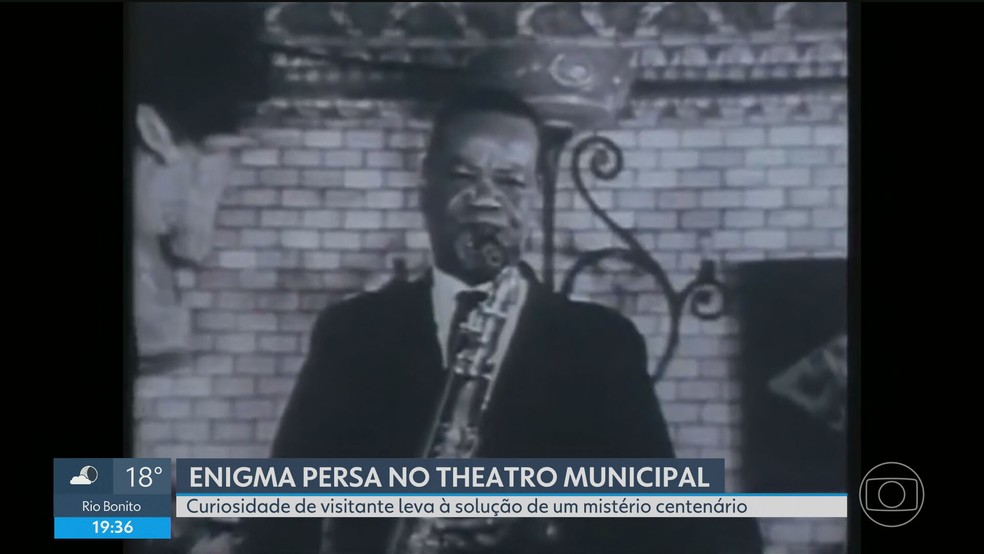 Pixinguinha se apresenta no Salão Assírio do Theatro Municipal — Foto: Reprodução/RJ2