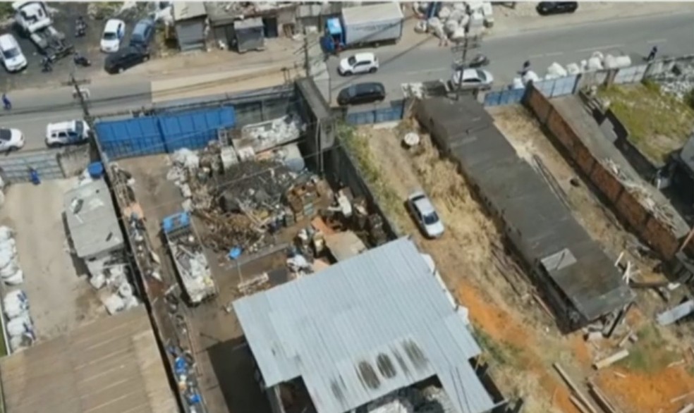 Local onde os jovens trabalhavam em Salvador — Foto: TV Bahia