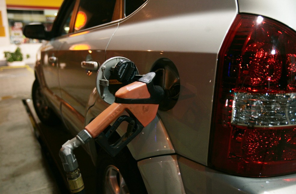 Preço da gasolina deve subir no Ceará, diz Sindipostos. — Foto: Arquivo SVM
