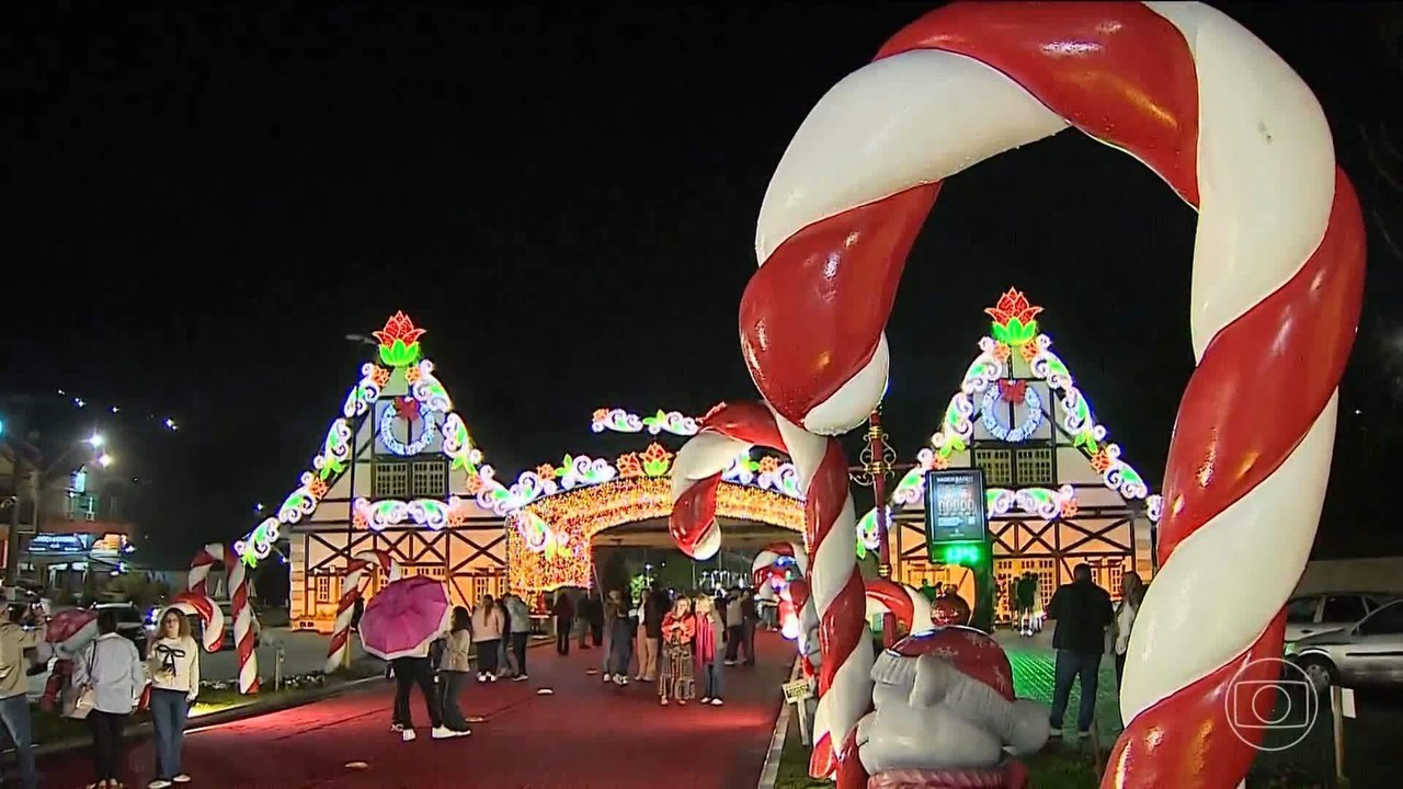 Campos do Jordão se transforma em vila natalina e espera 1,5 milhão de turistas até janeiro