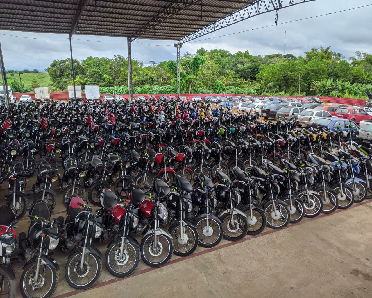 Detran-AM promove leilão on-line de 267 motos e 38 carros nesta segunda-feira (28)