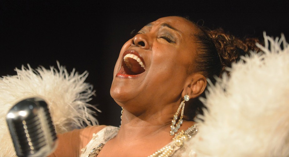 Rosa Marya Colin volta ao disco com vigor, exuberância vocal e repertório que destaca inédito blues político de Arlindo Cruz | Blog do Mauro Ferreira | G1