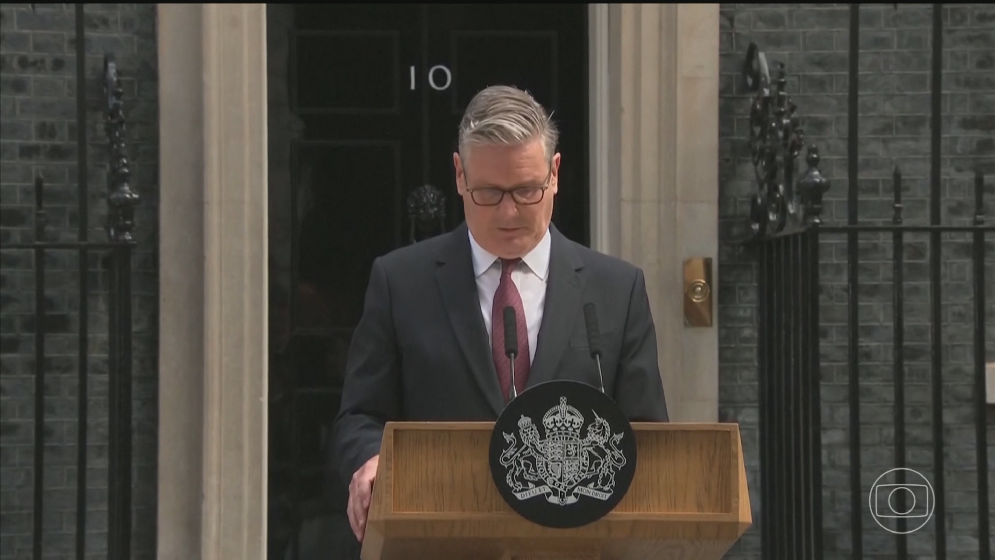 Keir Starmer, primeiro-ministro britânico, renuncia ao cargo