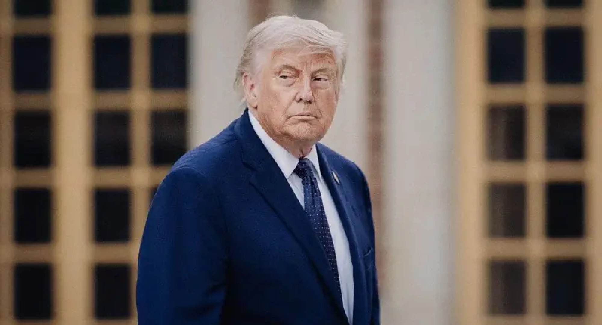 Resolução inédita aprovada pelo Congresso dos EUA aumenta pressão sobre Trump no conflito com Irã; o que acontece agora
