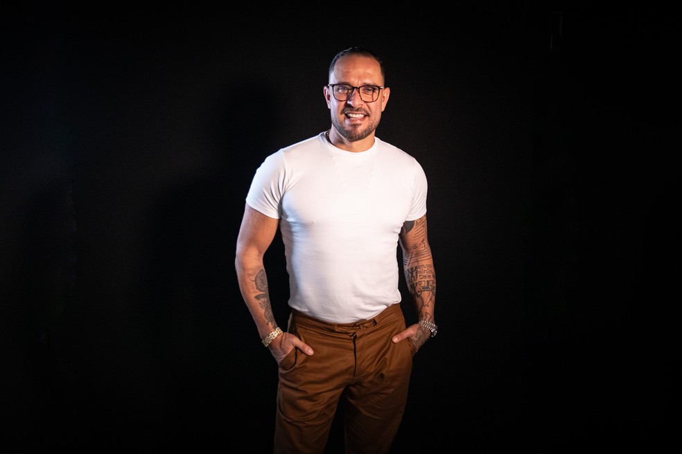 Diogo Nogueira cancela shows devido a laringite bacteriana grave | G1