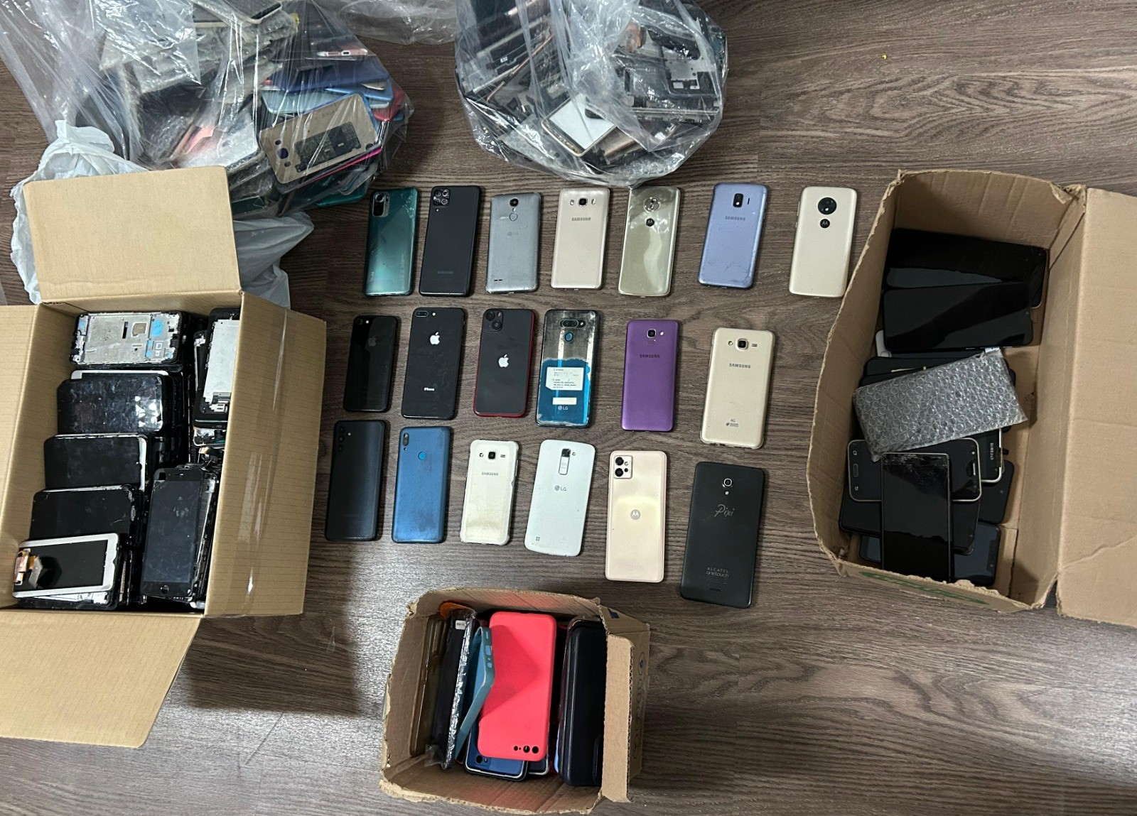 Quadrilha presa tinham como meta de roubar 20 celulares por dia em Manaus, diz polícia 