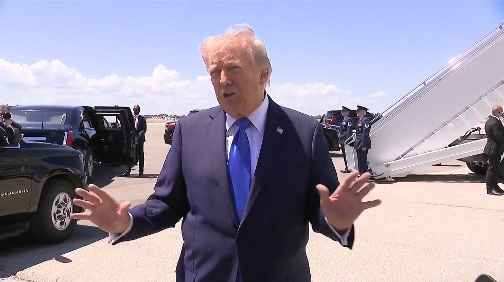 Trump cancela viagem de enviados ao Paquistão para negociar fim de guerra com o Irã